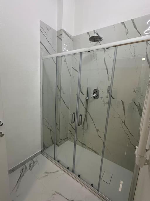 Cernusco Luxury Milanese Apartment แชร์นุสโก ซุล นาวีโญ ภายนอก รูปภาพ