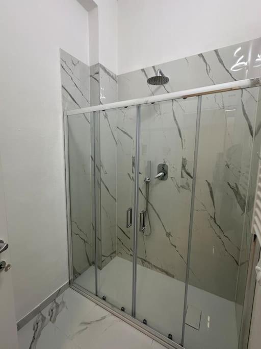 Cernusco Luxury Milanese Apartment แชร์นุสโก ซุล นาวีโญ ภายนอก รูปภาพ