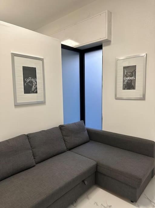 Cernusco Luxury Milanese Apartment แชร์นุสโก ซุล นาวีโญ ภายนอก รูปภาพ